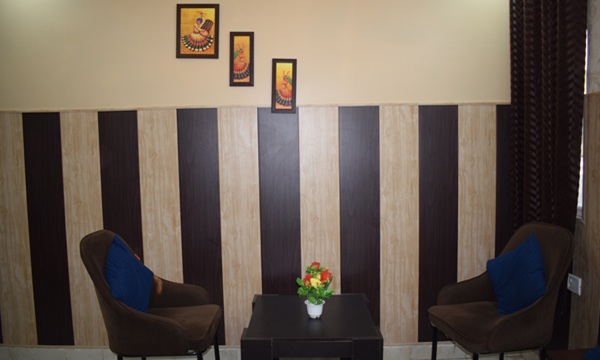 Deluxe Room Image 7