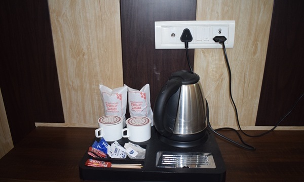 Deluxe Room Image 4